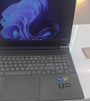 New Laptop HP Victus 15 16GB Intel Core i7 SSD 1T