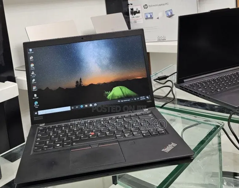 New Laptop Lenovo ThinkPad t495s 16GB AMD Ryzen 7 SSD 512GB