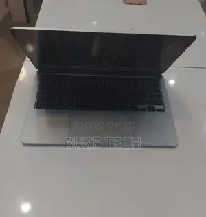 New Laptop Apple MacBook Air 2025 M4 16GB Apple M4 SSD 256GB