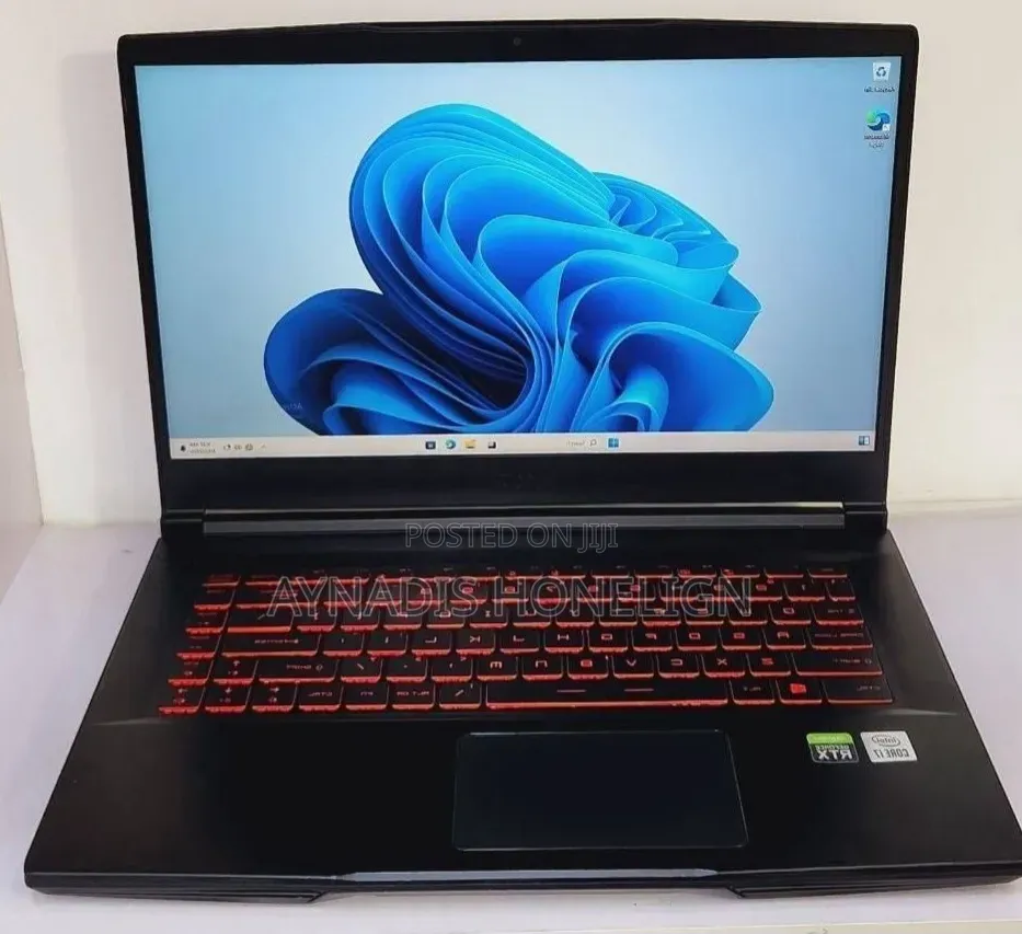 New Laptop MSI 16GB Intel Core i7 SSD 512GB