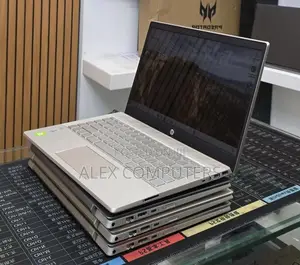 New Laptop HP Pavilion 14 8GB Intel Core i5 SSD 512GB