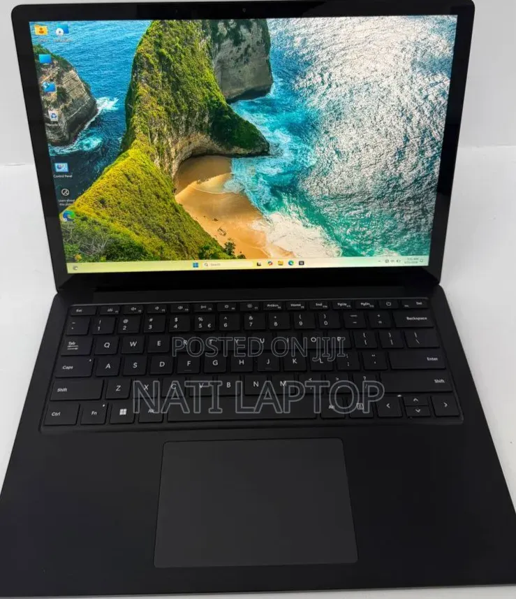 New Laptop Microsoft 16GB Intel Core i7 SSD 256GB