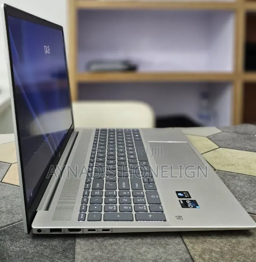 New Laptop HP Pavilion 15 16GB Intel Core i7 SSD 1T
