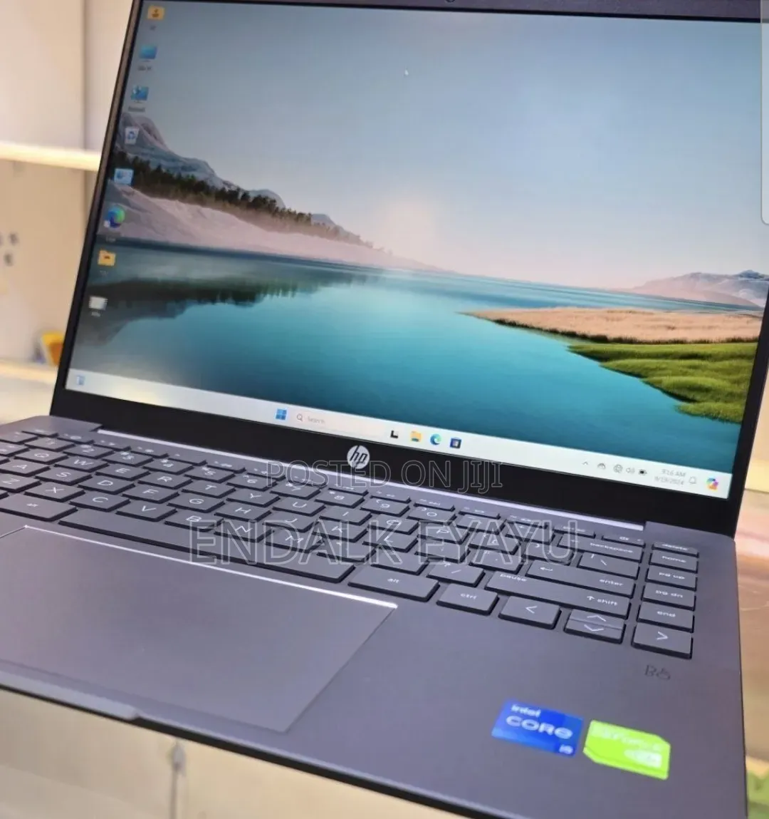 New Laptop HP 16GB Intel Core i5 SSD 512GB