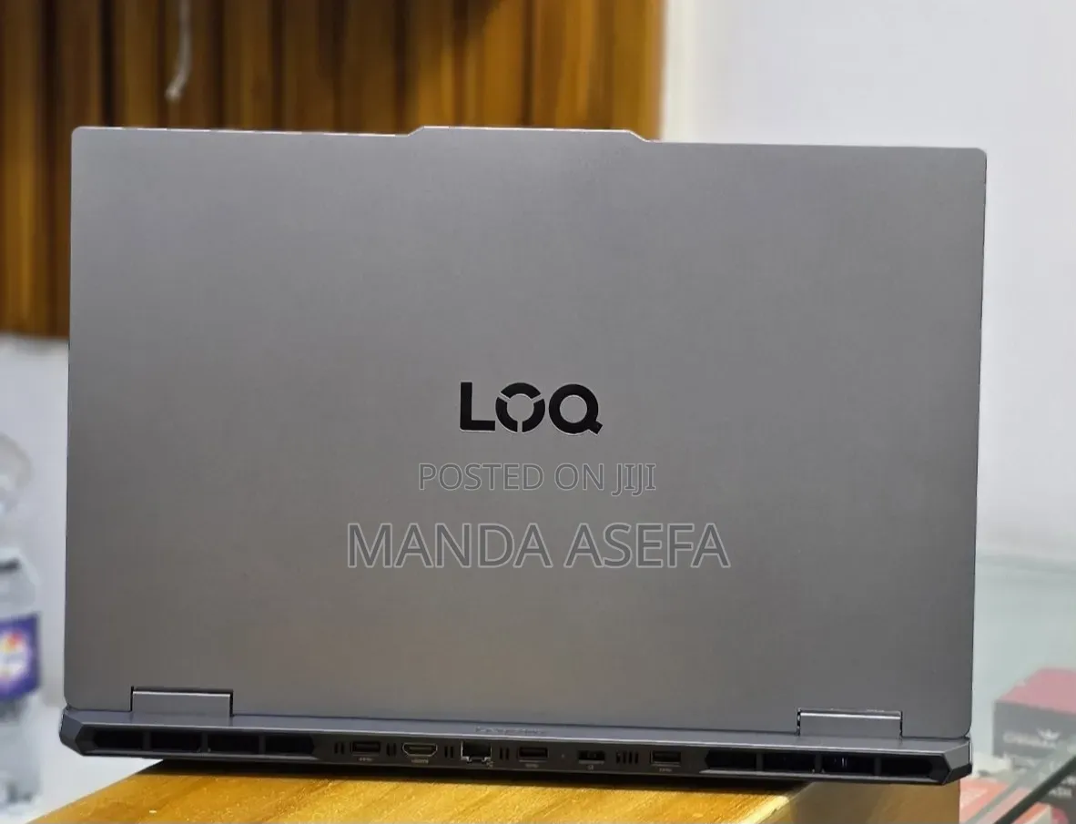 New Laptop Lenovo LOQ 15IRH8 16GB Intel Core i5 SSD 1T