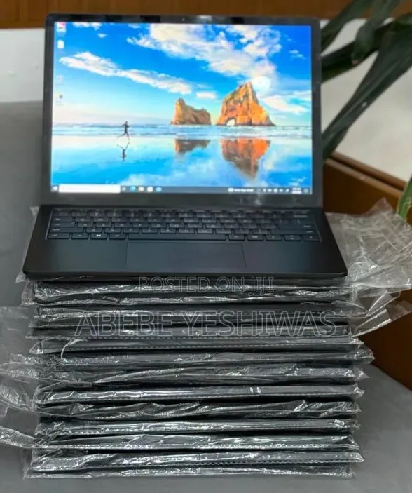 New Laptop Microsoft Surface Laptop 4 16GB Intel Core 7 SSD 512GB