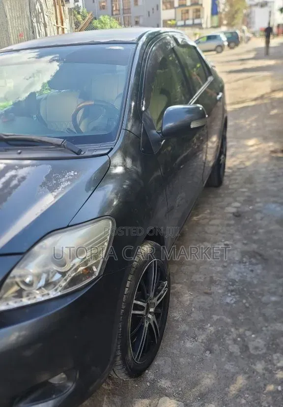 Toyota Yaris 2010