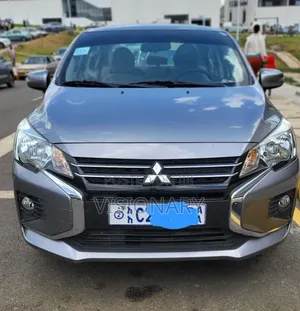 Mitsubishi Attrage 2022 Gray