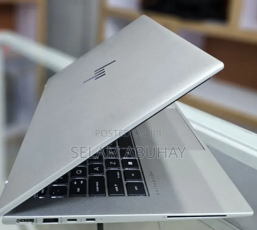 New Laptop HP EliteBook 840 10 16GB Intel Core i7 SSD 512GB