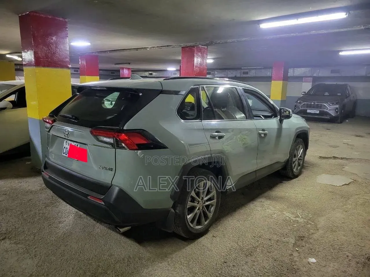 Toyota RAV4 2021 Gray