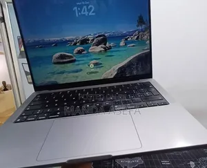 New Laptop Apple MacBook Pro 2021 M1 16GB Apple M1 Pro SSD 512GB