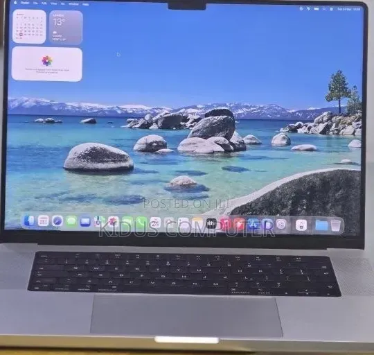 New Laptop Apple MacBook Pro 2020 M1 32GB Apple M1 SSD 512GB