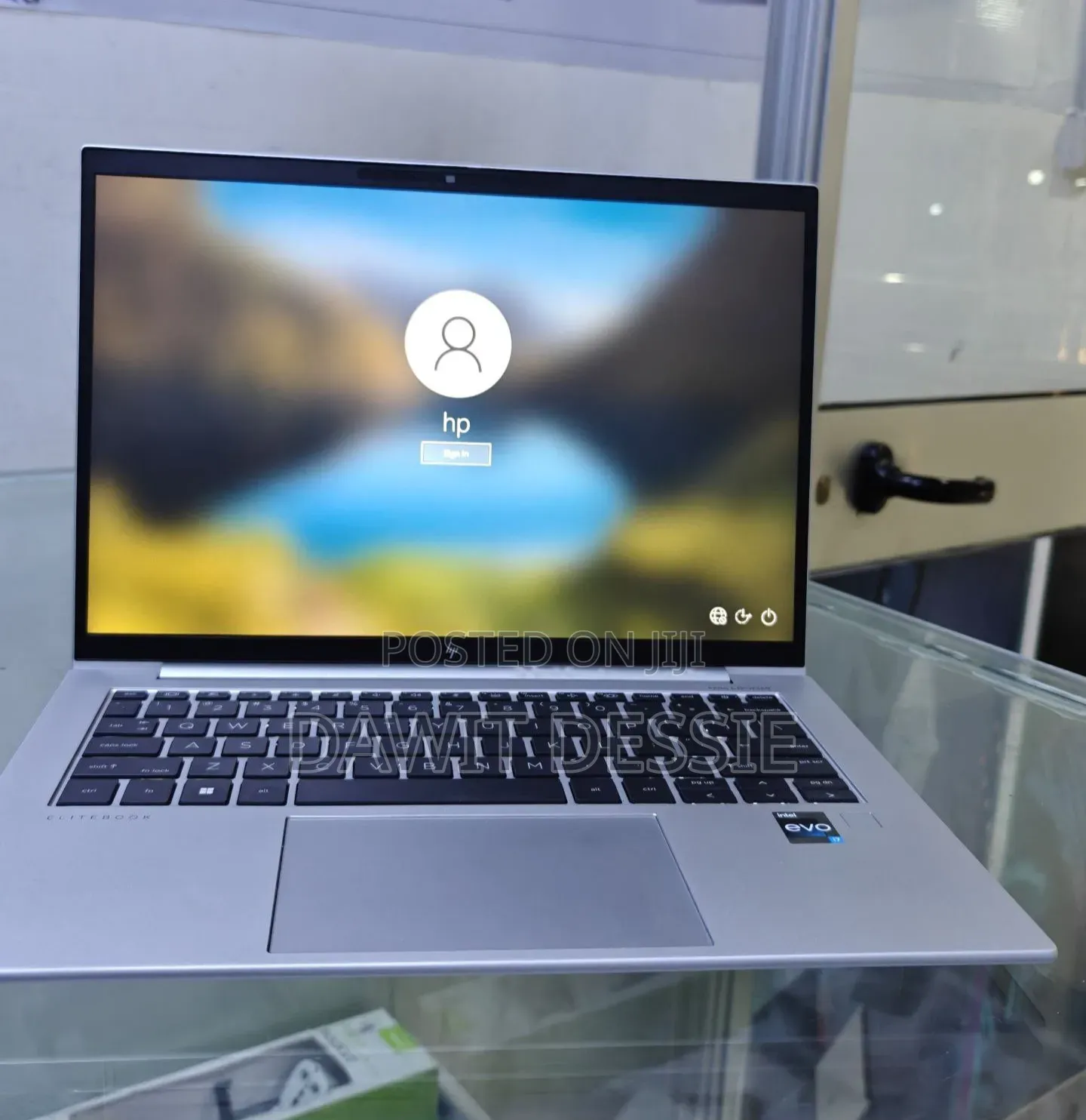 New Laptop HP 16GB Intel Core i7 SSD 512GB
