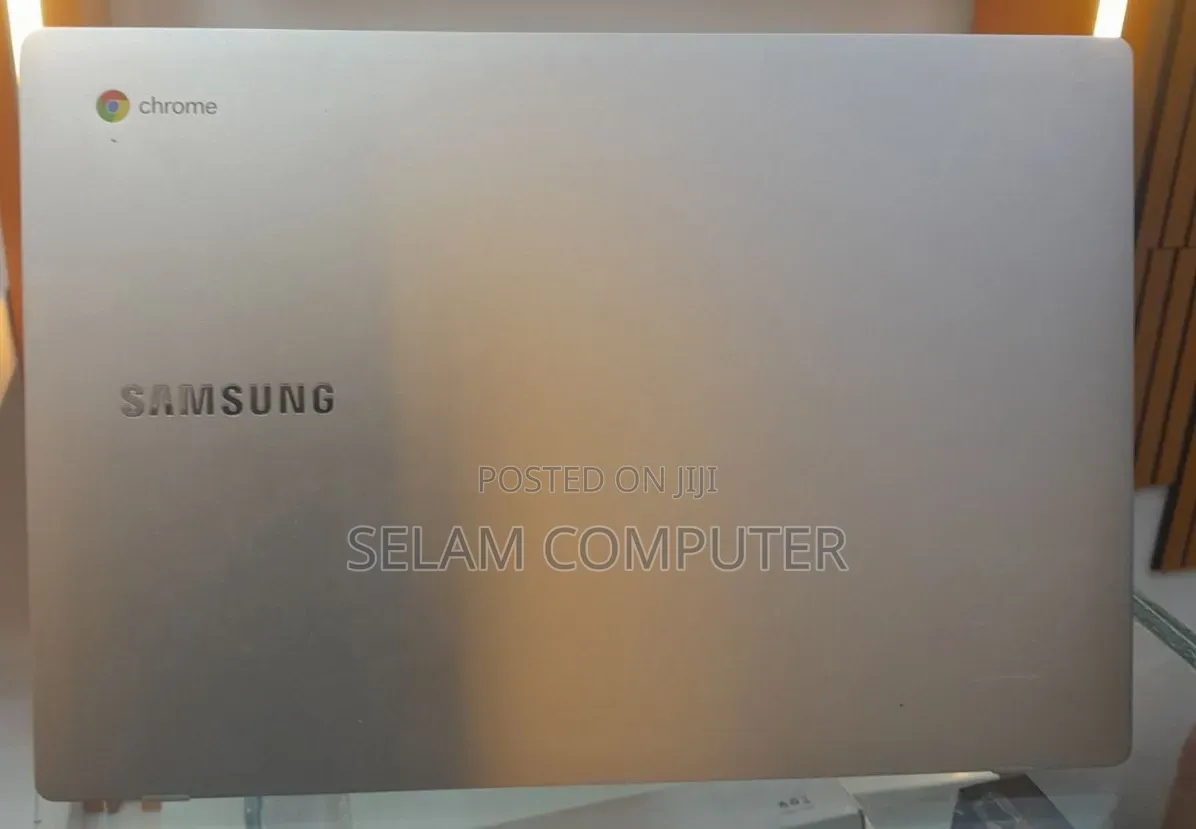 New Laptop Samsung Chromebook 3 11 4GB Intel HDD 32GB