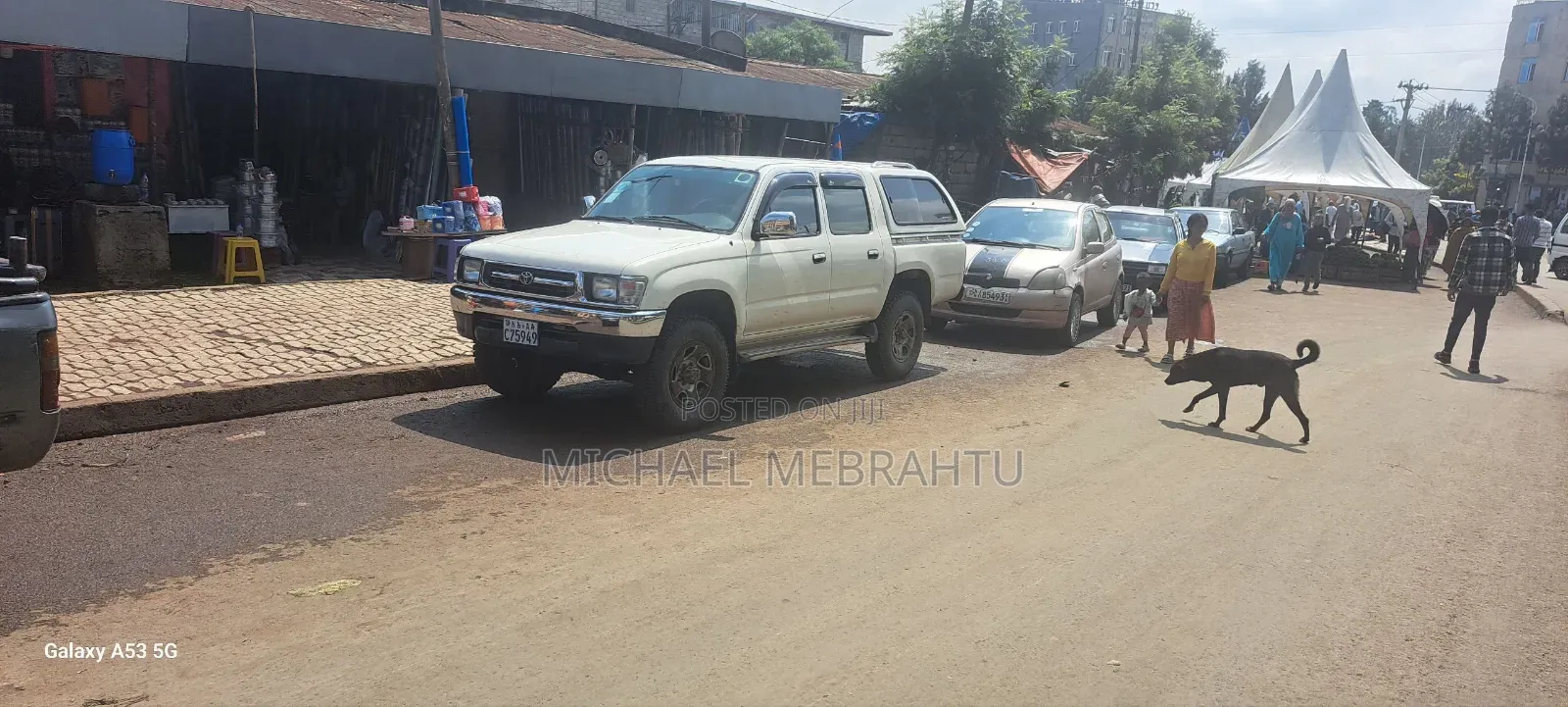 Toyota Hilux 2002 White