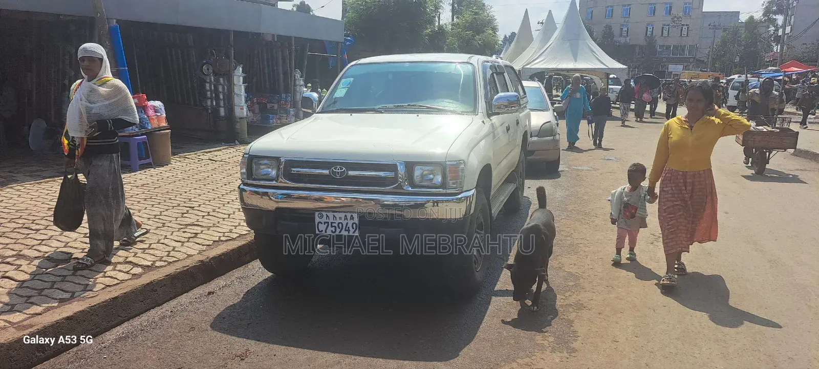 Toyota Hilux 2002 White