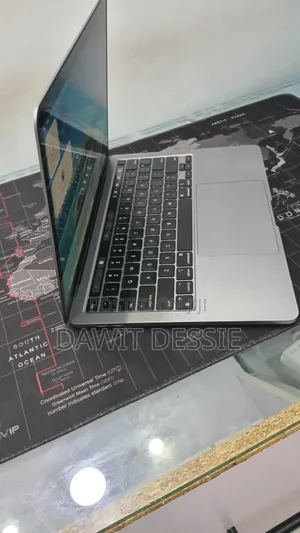 New Laptop Apple MacBook Air 2022 M2 8GB Apple M2 SSD 512GB