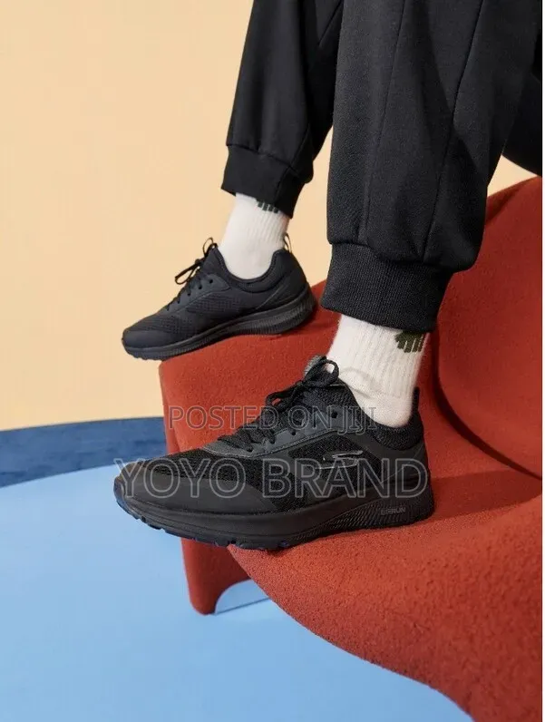 Skechers Go Run Running Fashion Sneaker Shoes