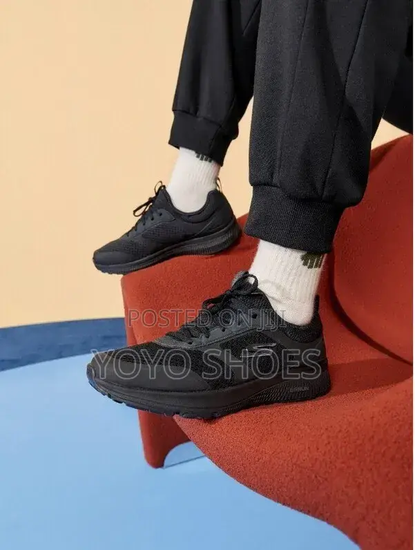 Skechers Go Run Running Fashion Sneaker Shoes