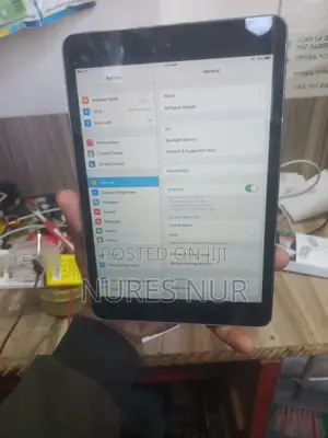 Apple iPad mini 4 16 GB Silver