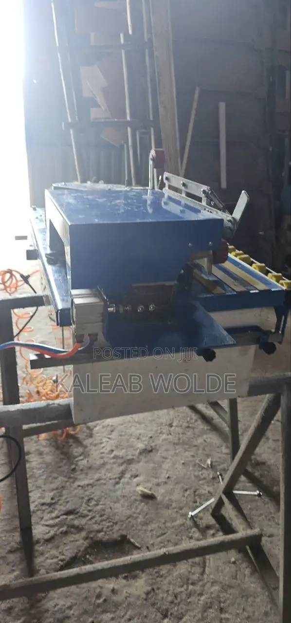 Edge Banding Machine.