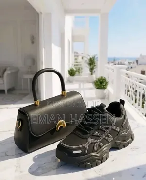 የሴቶች ጫማ ከነቦርሳው