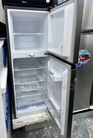 Hisense Refrigerator Double Door 170 – Stylish Energy Efficient