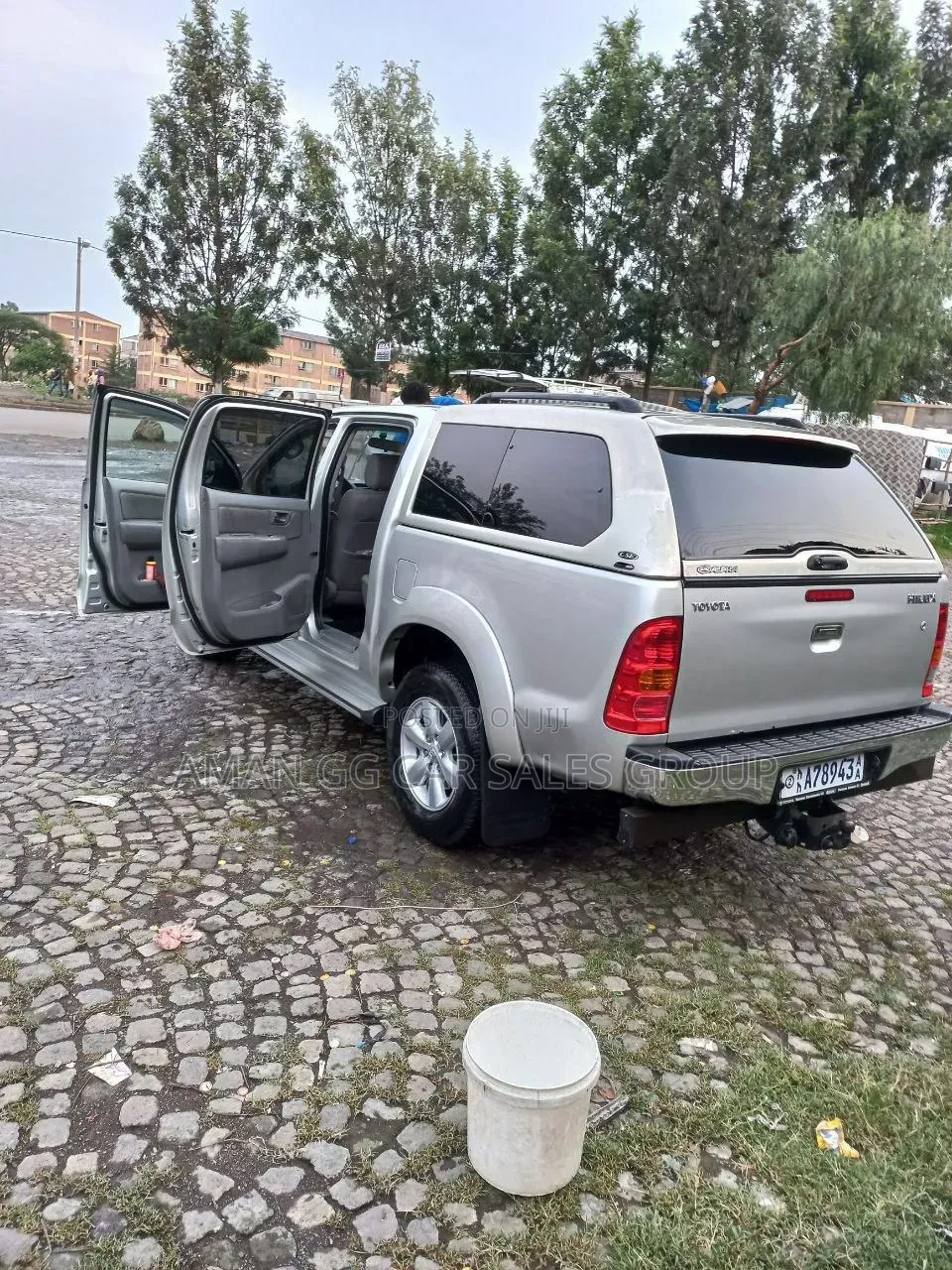 Toyota Hilux 2010 Silver