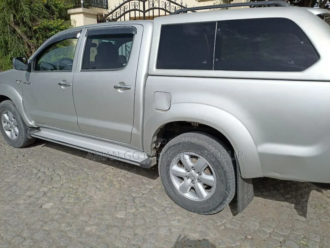 Toyota Hilux 2010 Silver