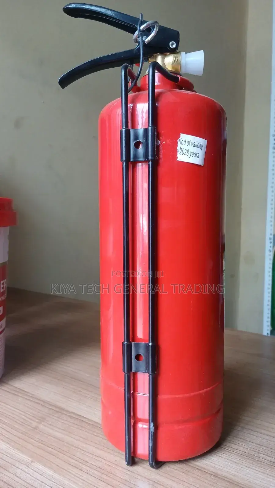 2kg Wall Mount Fire Extinguisher Abc Powder for Any Fire Type