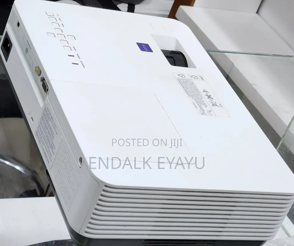 Sony VPL-Dx221