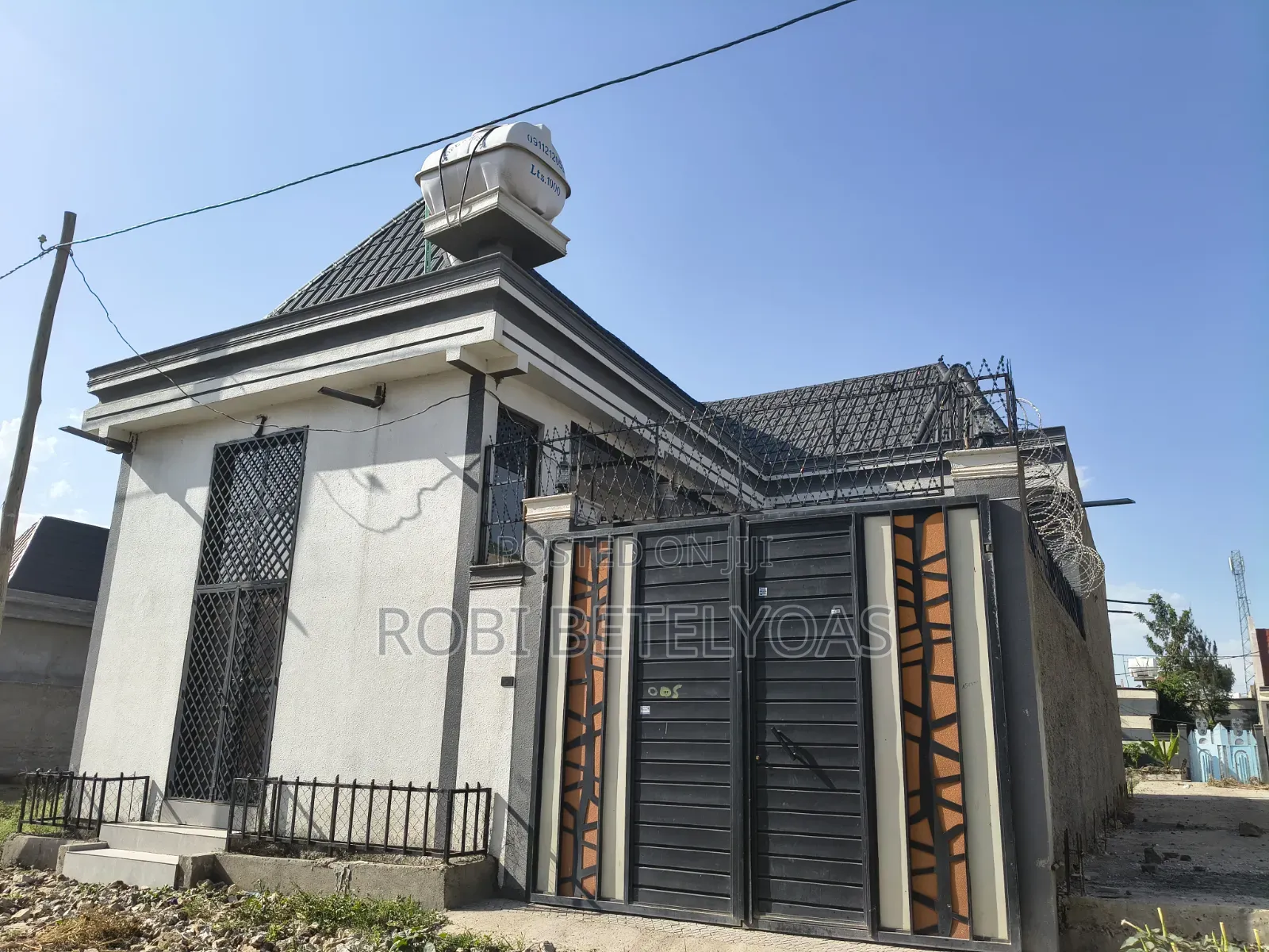 Furnished 6bdrm House in F Sheep, East Shewa for sale