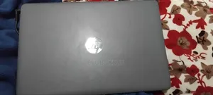 Laptop HP 15-dw0037wm 8GB Intel Core i7 HDD 1T