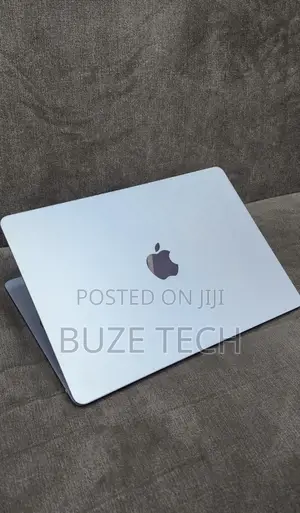 New Laptop Apple MacBook Air 2025 M4 16GB Apple M4 SSD 256GB