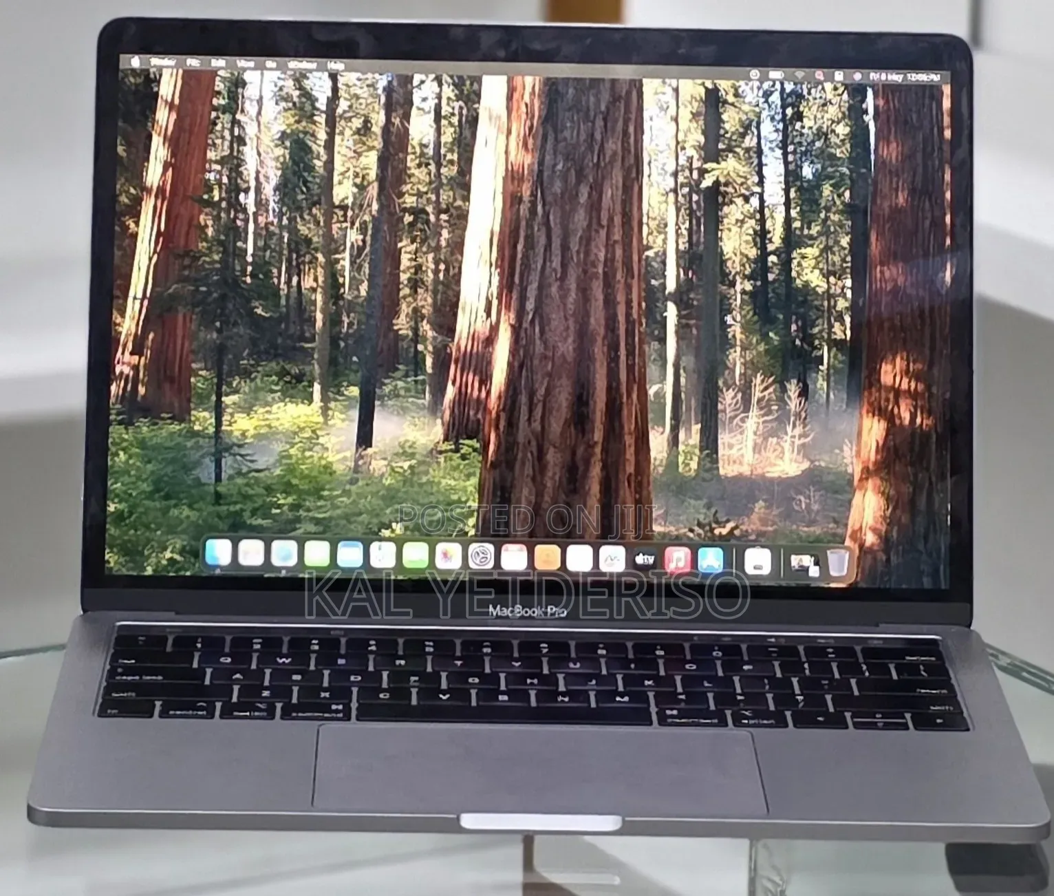 New Laptop Apple MacBook Pro 2019 16GB Intel Core i7 SSD 256GB
