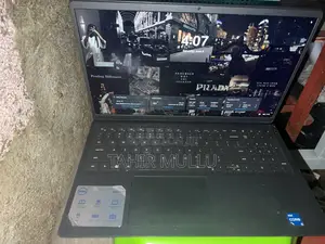 Laptop Dell Inspiron 15 8GB Intel Core i5 SSD 512GB