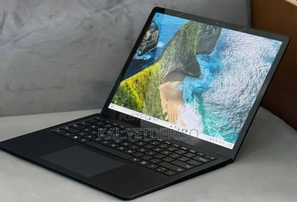 New Laptop Microsoft Surface Laptop 4 16GB Intel Core i7 SSD 256GB