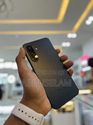 New Samsung Galaxy A17 5G 256 GB