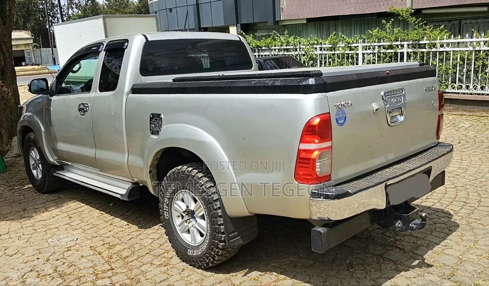 Toyota Hilux 2013 Gold