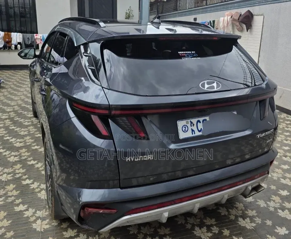 Hyundai Tucson 2021 Green