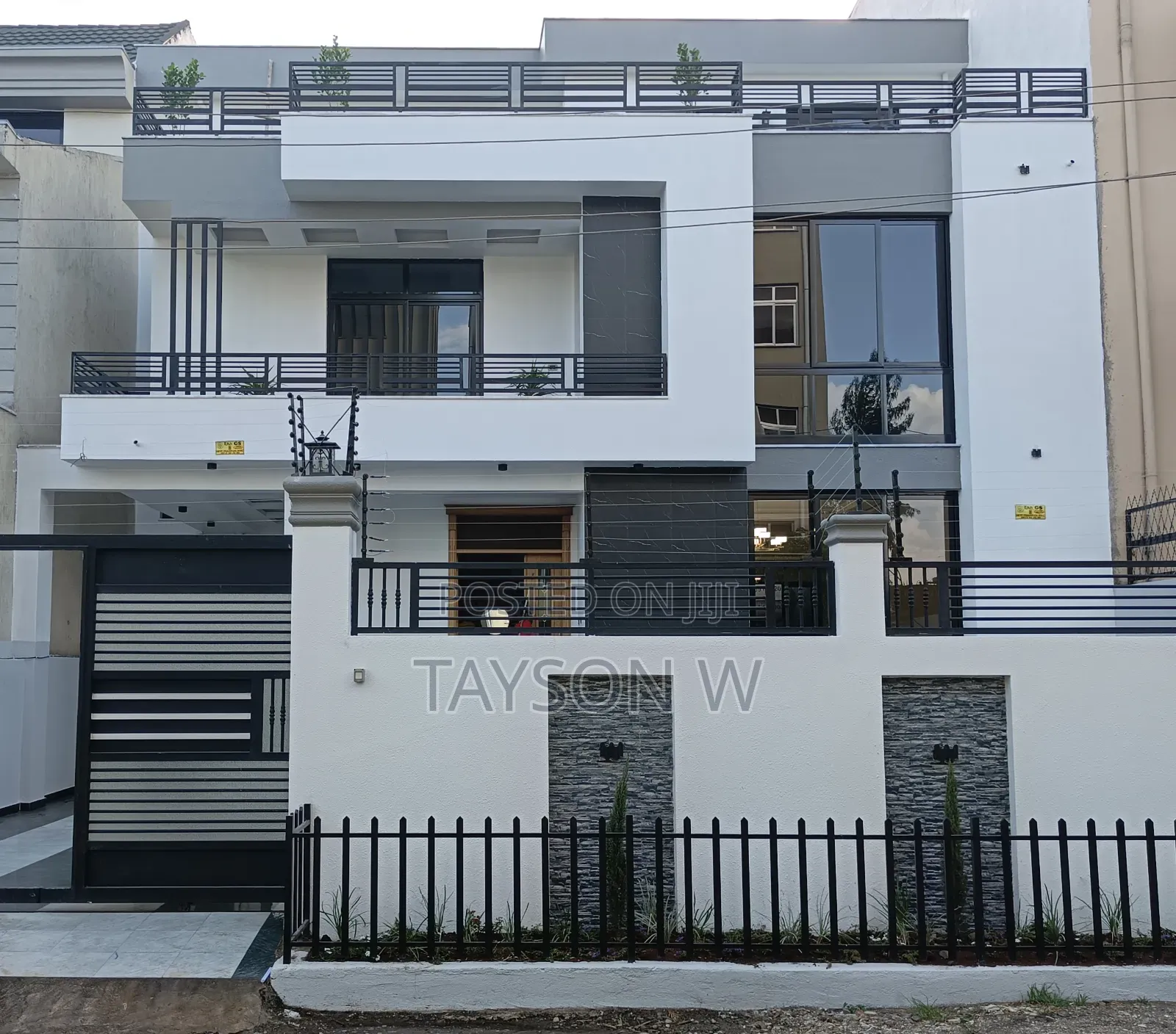 6bdrm House in Addis Ababa Semit, Bole for sale