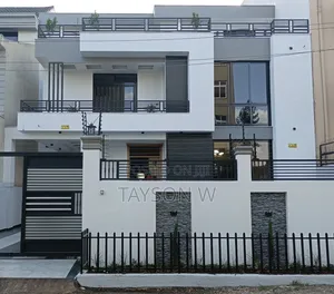 6bdrm House in Addis Ababa Semit, Bole for sale