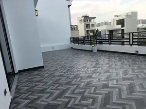 6bdrm House in Addis Ababa Semit, Bole for sale
