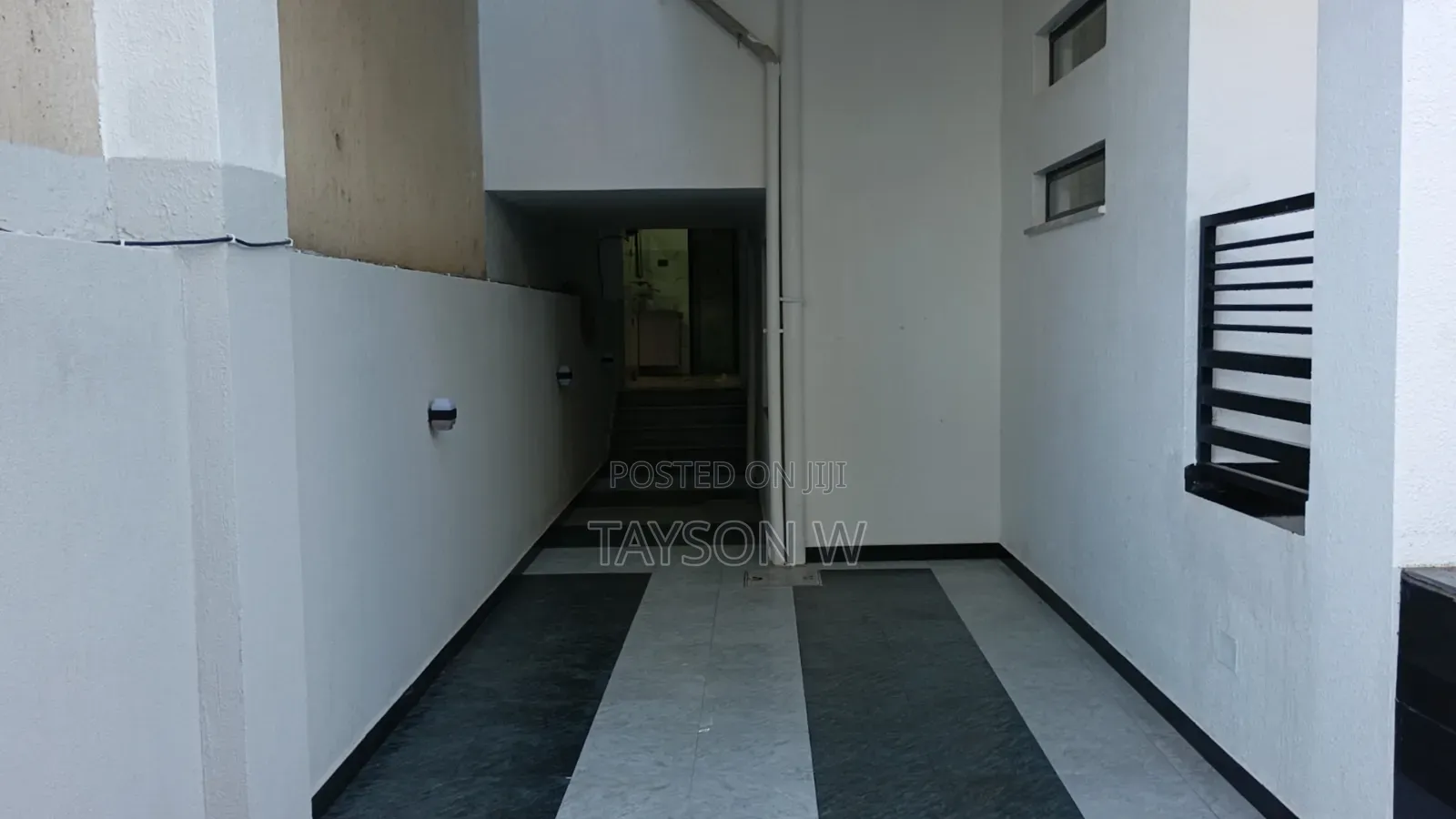 6bdrm House in Addis Ababa Semit, Bole for sale