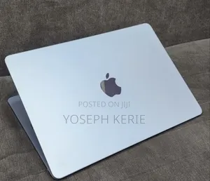 New Laptop Apple MacBook Air 2025 M4 16GB Apple M4 SSD 256GB