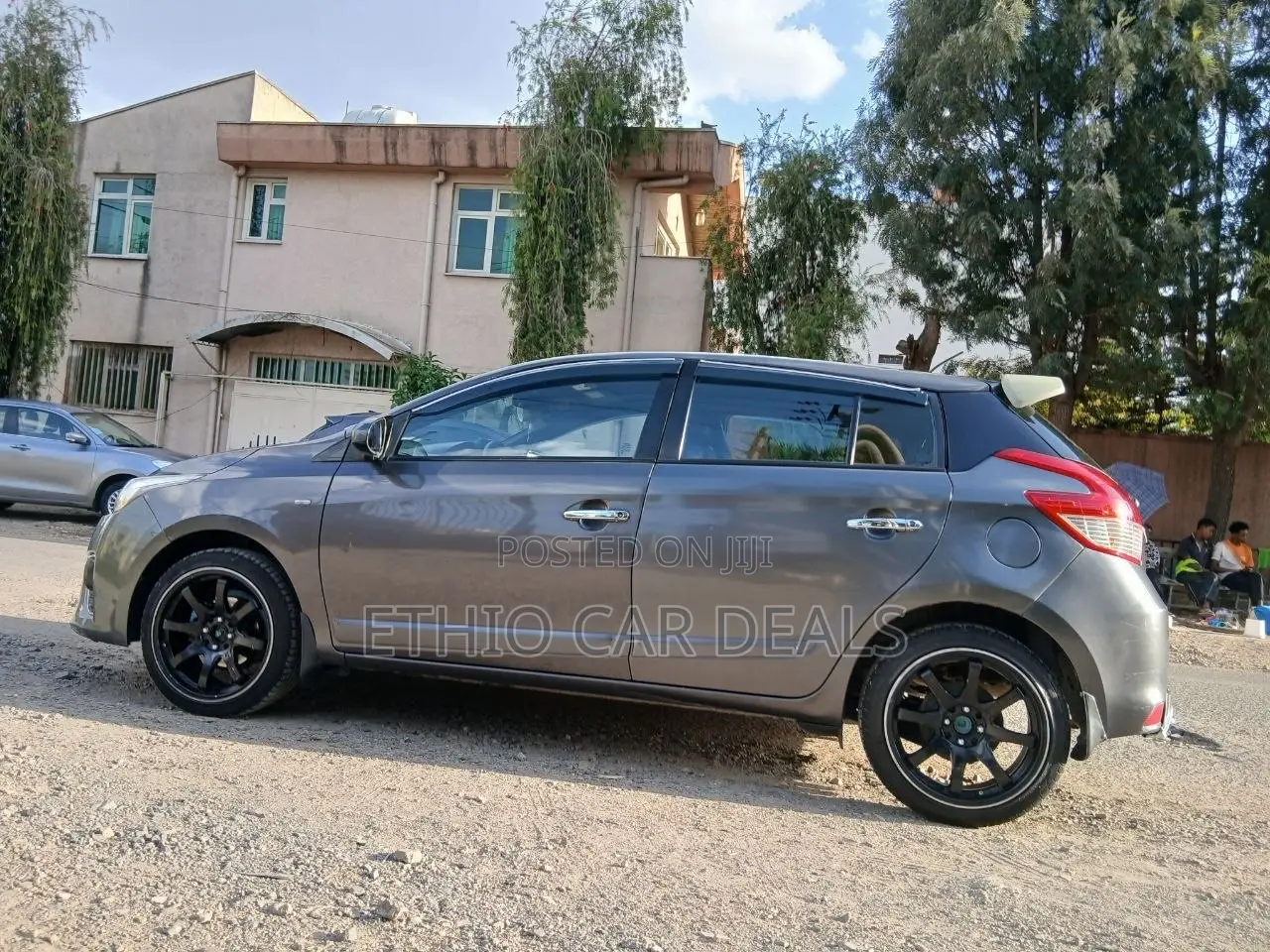 Toyota Yaris 2016 Black