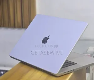 New Laptop Apple MacBook Pro 2021 M1 32GB Apple M1 Pro SSD 512GB