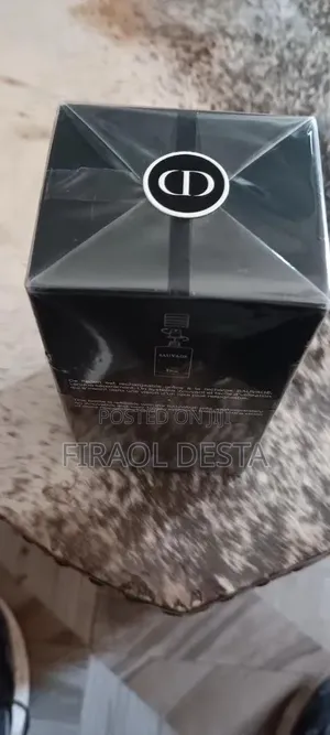 Christian Dior Sauvage Eau De Parfum for Men.