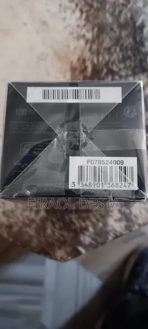 Christian Dior Sauvage Eau De Parfum for Men.