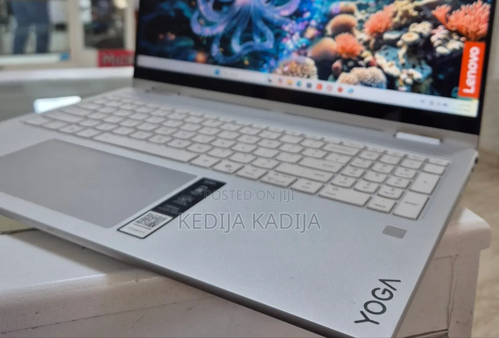 New Laptop Lenovo Yoga 11e 16GB Intel Core i5 SSD 512GB